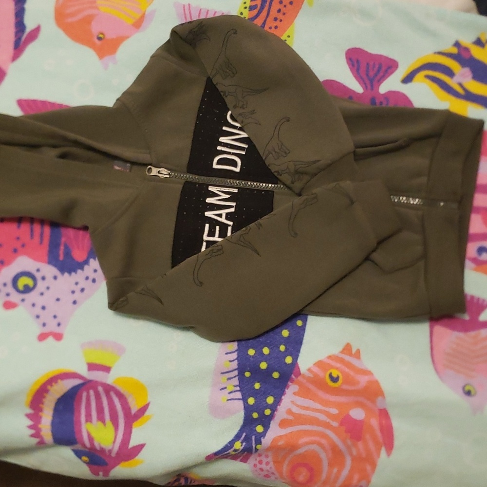 jackets - Picture 3 of 4